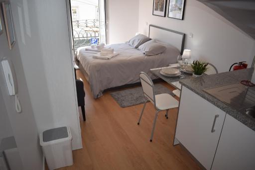 Studio Station 2 - Housity