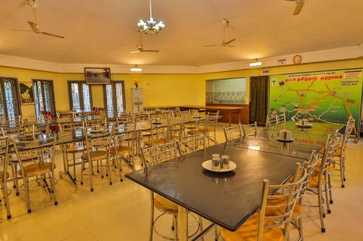 Hotel TamilNadu, Courtallam I - Housity