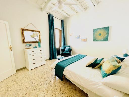 Trapani Centro Storico Apartment, Great Central Location! All new furniture and appliances! - Housity