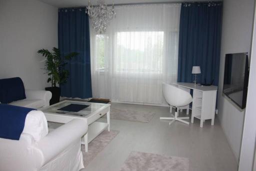 BlueSolarPearl B - vaihtoehto majoittumiselle - Housity