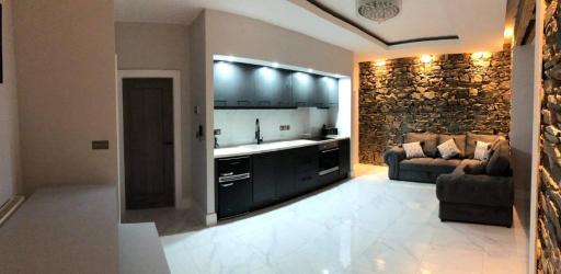 Lisvarna House - Housity