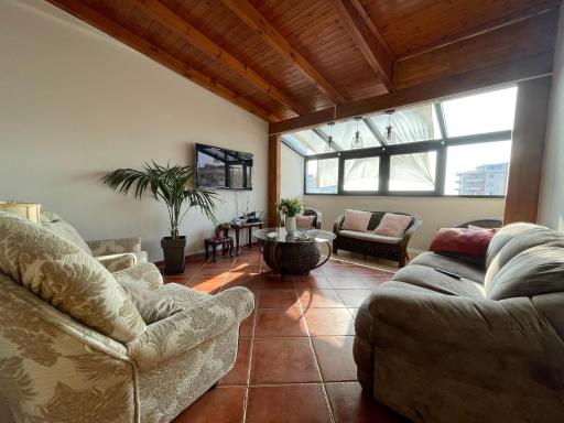 Venus - Cozy APT with Terrace - Housity