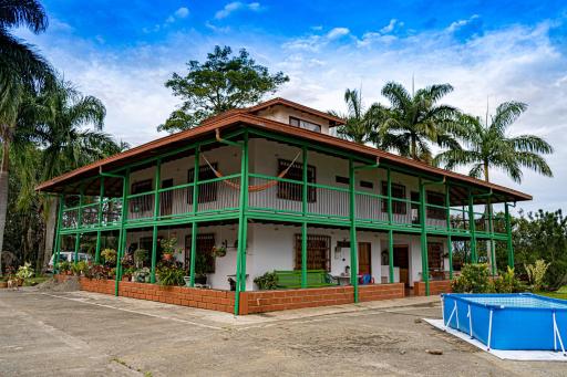 Vista Hermosa Hacienda Turística y Cafetera - Housity