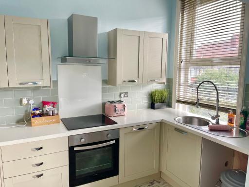 Seaside Sundae Suite - Housity