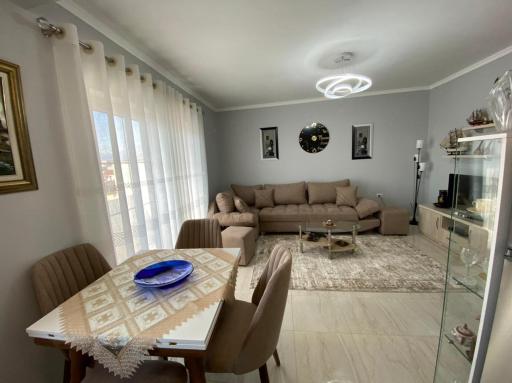 Hana's Apartment - Housity