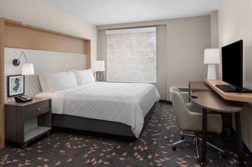 Holiday Inn Hasbrouck Heights-Meadowlands, an IHG Hotel - Housity