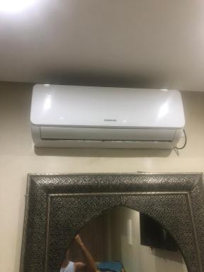 Stylish & Comfortable Naim Home - Housity