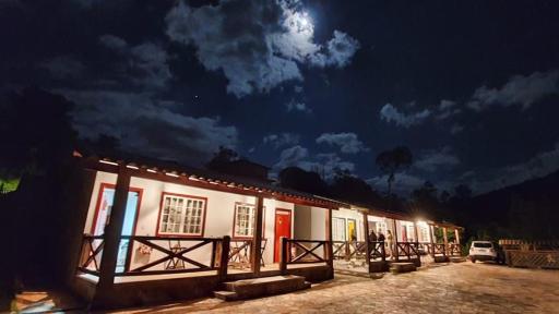 Recanto Serra do Trovão - Housity