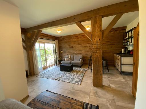 Mitterattweng-Florian und Monika Clodi - Housity