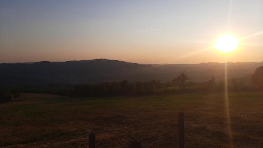 Etno selo na brdu Kosjeric 20 min od Divcibara - Housity