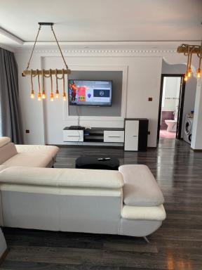Luxury Apartment - Housity