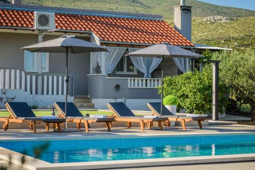 Villa Bepo - Housity