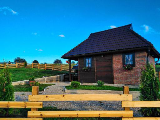 Tarska Bajka - Housity