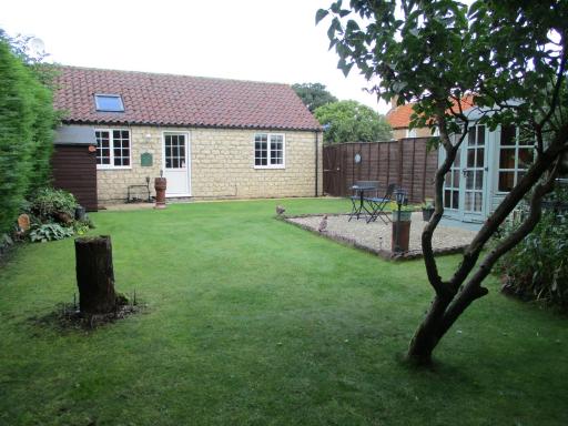 Midsummer Cottage - Housity