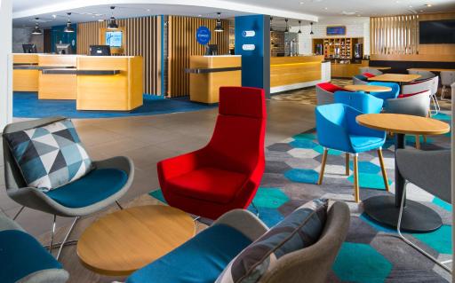 Holiday Inn Express London-Hammersmith, an IHG Hotel - Housity