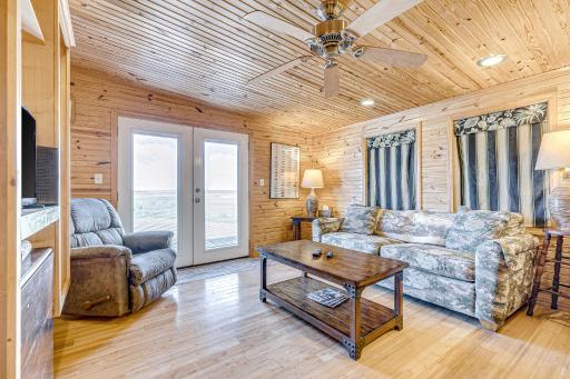 Surfside Serenity - Housity