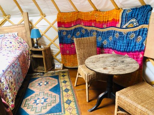 Cotswolds Camping at Holycombe - Housity