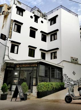 Cine House - Housity