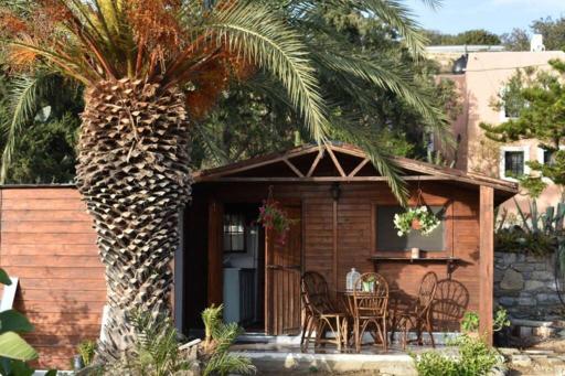 Levantes Garden House - - Housity