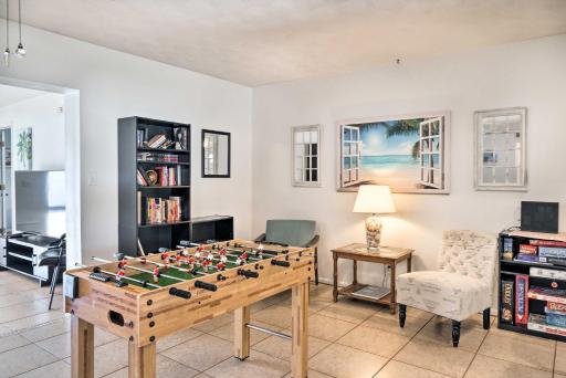 6 Mi to Beach Bradenton Home with Pool and Yard - Housity