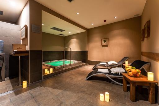 Hotel Castle Garden - Housity