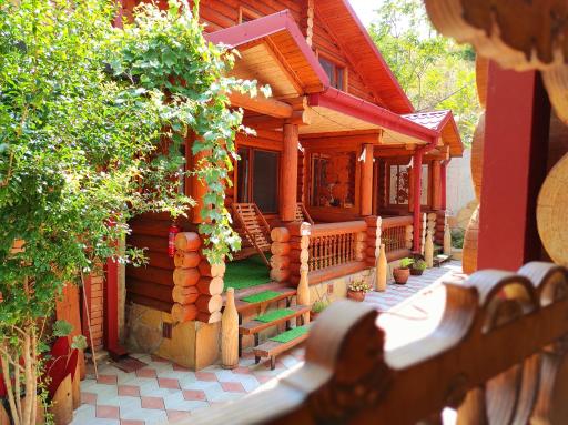 Old Tbilisi Villa Costa - Housity