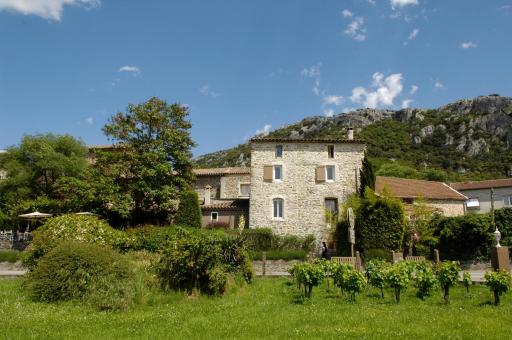 Restaurant et Chambres d'Hôtes La Ferme de Cornadel - Housity