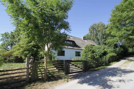 Ruegen Fewo 81 - Housity