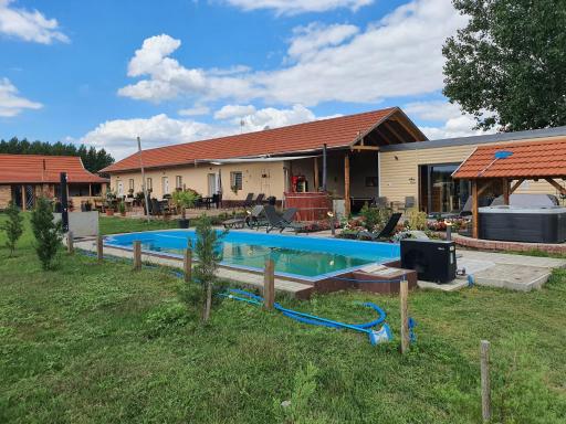 Birs Vendégház - Housity