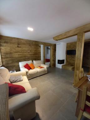 Appartamento in centro a Siror - Housity