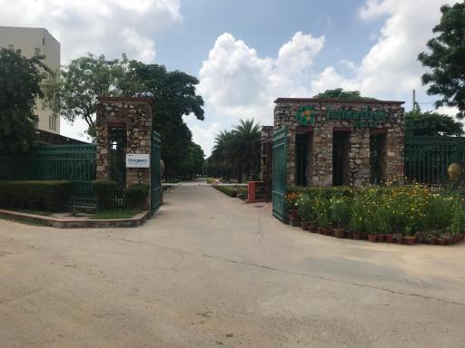 Premium Apartment in Tarudhan Valley Golf Resort - Housity