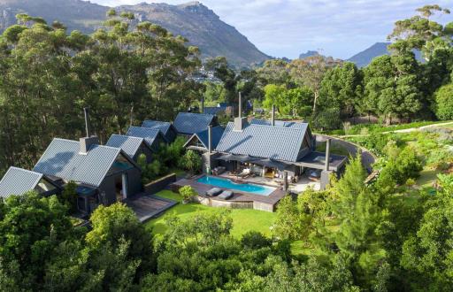 Future Found Sanctuary in Hout Bay by NEWMARK - Hizvo