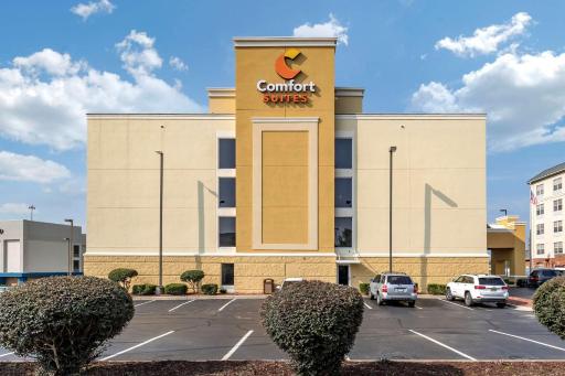 Comfort Suites Anderson-Clemson - Housity