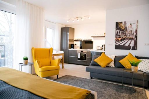 STUDIO - BEQUEM & CHICK / TOP ANBINDUNG - Housity