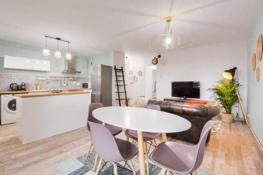 Logement avec parking privatif au pied du tram - Housity