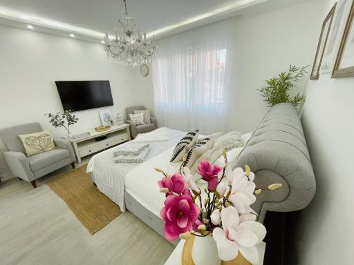 Apartment MVP Lux - Housity