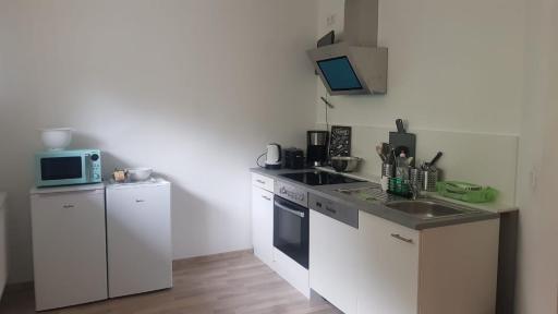 Niederdreisbacher Hütte - moderne Doppelzimmer - EINZELBETTEN - - Housity