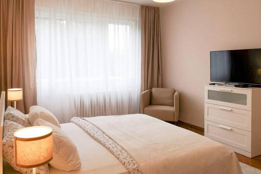 FilinHome Pionirska Parkview Suite - Housity