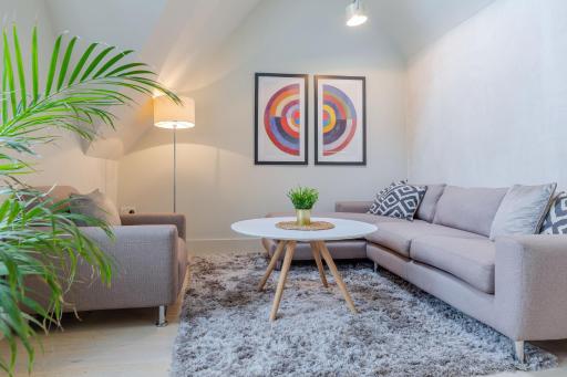 StayInn Holborn - Housity