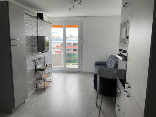 Bormes-les-Mimosas - Appart 25m2 avec balcon - 4P - Housity