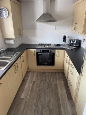 Burry Port Harbour Apartment - Housity