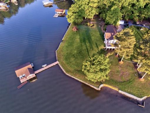 Best Yard Ever - Housity