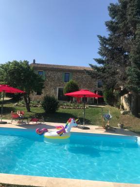 La Bergerie des Amandiers Chambres et Table d'Hôtes - Housity