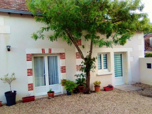 Maison accueillante avec jardin a Selles sur Cher - Housity