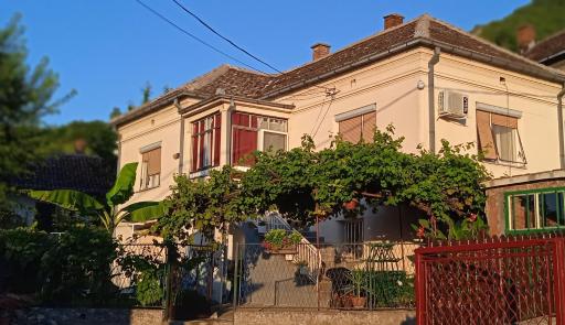 Apartman STOJANOVIĆ - Housity