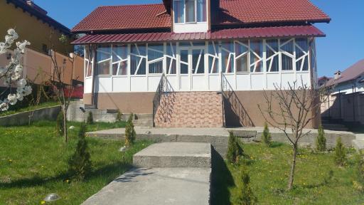 Casele Lena - Housity