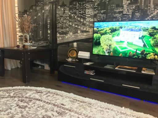 Уютная квартира Каменце-Подольском - Housity