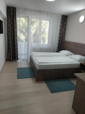 Hotel Breaza - Housity