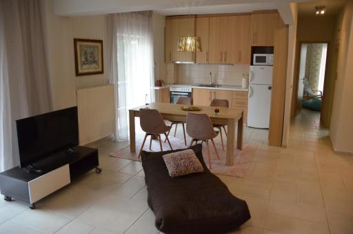 STEFANIAS HOUSE - Housity
