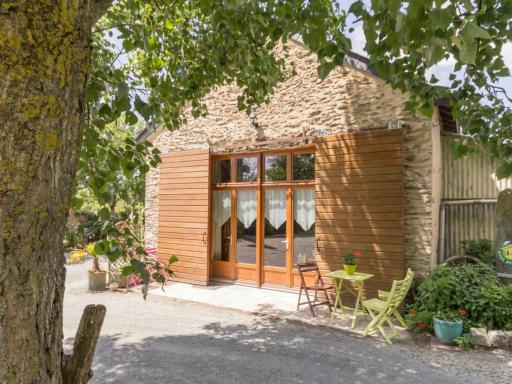 Gîte La Chevallerais, 2 pièces, 5 personnes - FR-1-306-1154 - Housity